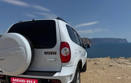 Chevrolet Niva I рестайлинг, 2017 год, 629 000 рублей, 6 фотография