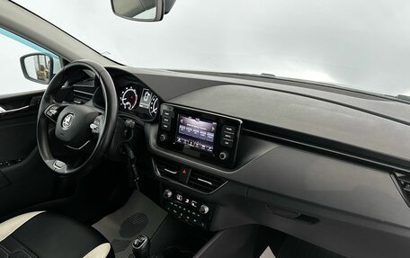 Skoda Rapid II, 2020 год, 1 500 000 рублей, 24 фотография