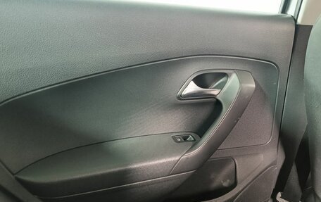 Volkswagen Polo VI (EU Market), 2019 год, 1 350 000 рублей, 18 фотография