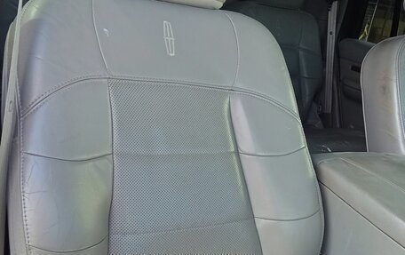 Lincoln Navigator, 2000 год, 890 000 рублей, 11 фотография