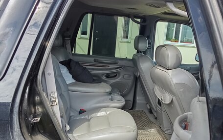 Lincoln Navigator, 2000 год, 890 000 рублей, 10 фотография