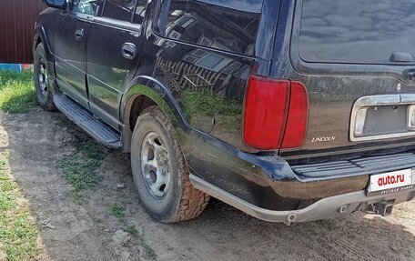Lincoln Navigator, 2000 год, 890 000 рублей, 24 фотография