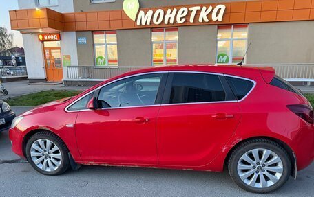 Opel Astra J, 2012 год, 740 000 рублей, 21 фотография