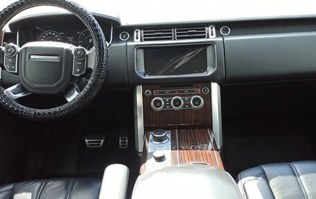 Land Rover Range Rover IV рестайлинг, 2017 год, 5 999 000 рублей, 14 фотография