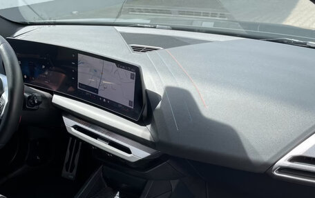 BMW 1 серия, 2025 год, 6 333 562 рублей, 13 фотография