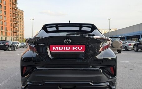 Toyota C-HR I рестайлинг, 2018 год, 2 070 000 рублей, 8 фотография