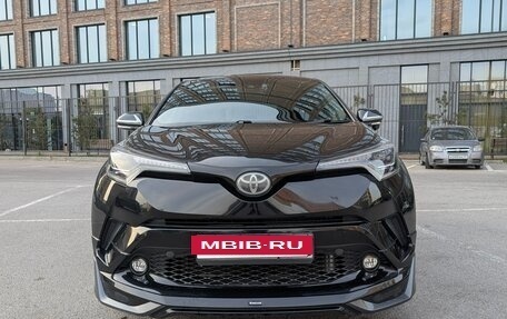 Toyota C-HR I рестайлинг, 2018 год, 2 070 000 рублей, 2 фотография