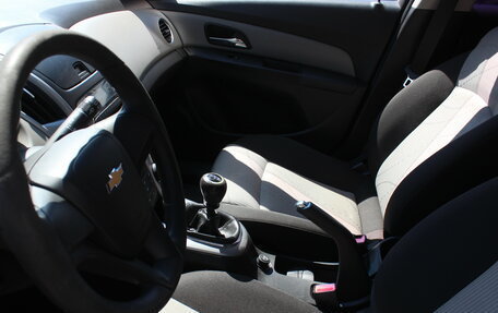 Chevrolet Cruze II, 2013 год, 697 000 рублей, 10 фотография