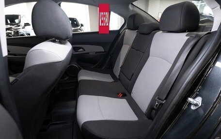 Chevrolet Cruze II, 2011 год, 980 000 рублей, 10 фотография