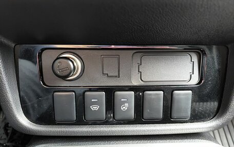 Mitsubishi Outlander III рестайлинг 3, 2017 год, 1 976 000 рублей, 26 фотография