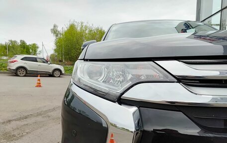 Mitsubishi Outlander III рестайлинг 3, 2017 год, 1 976 000 рублей, 21 фотография