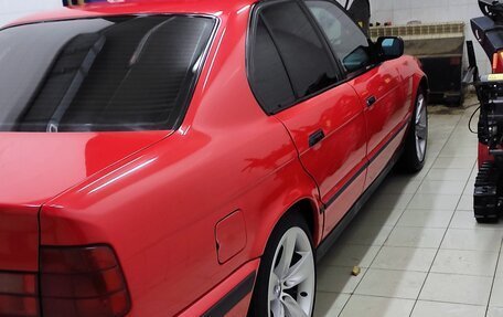 BMW 5 серия, 1988 год, 500 000 рублей, 15 фотография