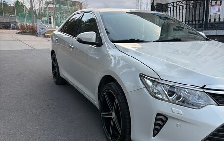Toyota Camry, 2016 год, 2 110 000 рублей, 15 фотография
