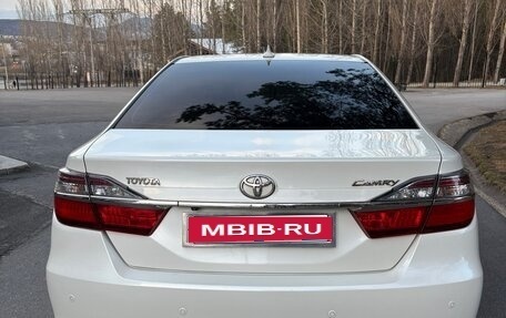 Toyota Camry, 2016 год, 2 110 000 рублей, 12 фотография