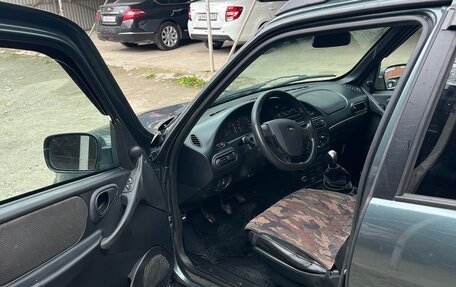 Chevrolet Niva I рестайлинг, 2011 год, 580 000 рублей, 6 фотография