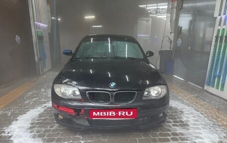 BMW 1 серия, 2005 год, 250 000 рублей, 6 фотография