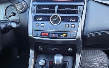 Lexus NX I, 2021 год, 4 200 000 рублей, 11 фотография