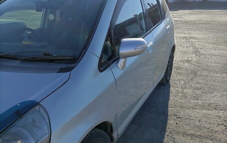 Honda Fit III, 2007 год, 400 000 рублей, 1 фотография