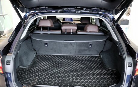 Lexus RX IV рестайлинг, 2017 год, 4 500 000 рублей, 30 фотография