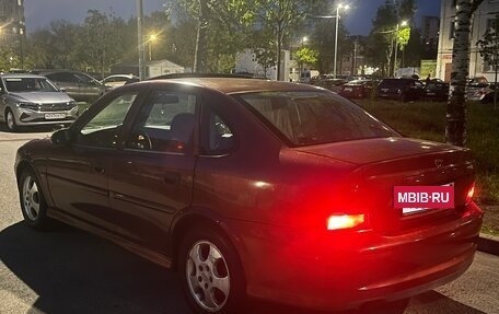 Opel Vectra B рестайлинг, 1999 год, 110 000 рублей, 3 фотография