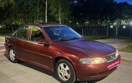 Opel Vectra B рестайлинг, 1999 год, 110 000 рублей, 2 фотография