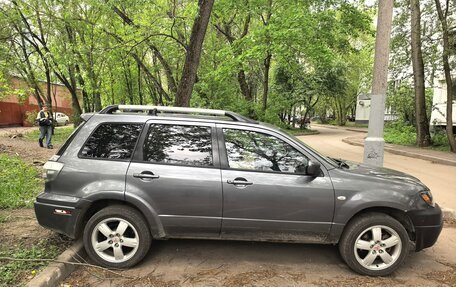 Mitsubishi Outlander III рестайлинг 3, 2005 год, 350 000 рублей, 4 фотография