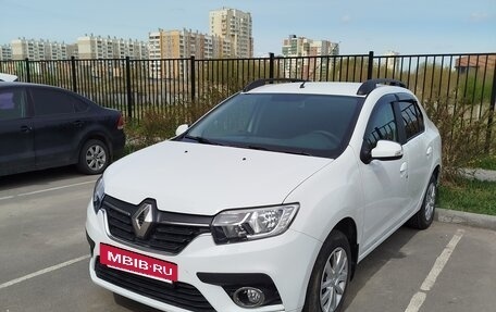 Renault Logan II, 2021 год, 1 095 000 рублей, 2 фотография