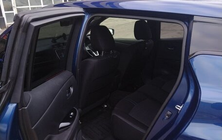 Nissan Leaf II, 2017 год, 1 399 000 рублей, 7 фотография