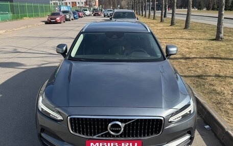 Volvo V90 Cross Country I рестайлинг, 2017 год, 2 888 000 рублей, 19 фотография