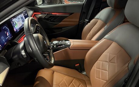 BMW 5 серия, 2024 год, 7 800 000 рублей, 11 фотография