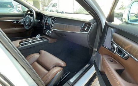 Volvo V90 Cross Country I рестайлинг, 2024 год, 7 100 000 рублей, 9 фотография