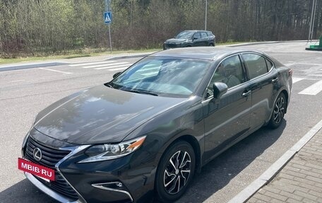 Lexus ES VII, 2015 год, 2 440 000 рублей, 20 фотография
