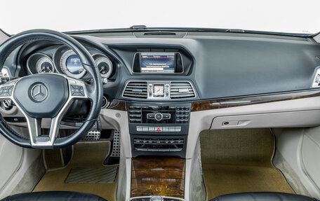 Mercedes-Benz E-Класс, 2013 год, 2 150 000 рублей, 10 фотография