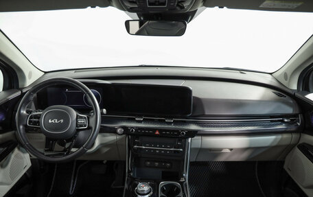KIA Carnival, 2022 год, 4 299 000 рублей, 9 фотография