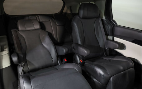 KIA Carnival, 2022 год, 4 299 000 рублей, 33 фотография