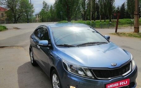 KIA Rio III рестайлинг, 2013 год, 870 000 рублей, 1 фотография