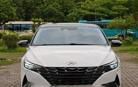 Hyundai Elantra, 2022 год, 1 620 000 рублей, 3 фотография