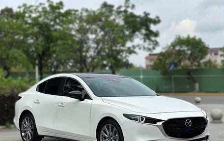 Mazda 3, 2023 год, 1 985 000 рублей, 3 фотография