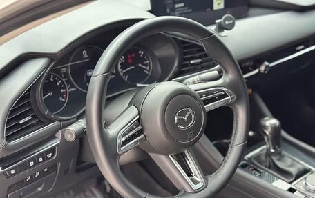 Mazda 3, 2023 год, 1 985 000 рублей, 9 фотография