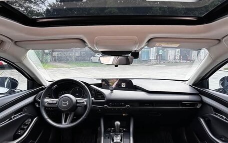 Mazda 3, 2023 год, 1 985 000 рублей, 10 фотография