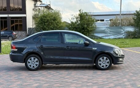 Volkswagen Polo VI (EU Market), 2018 год, 720 000 рублей, 2 фотография