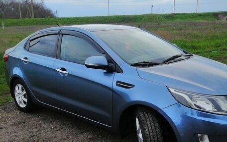 KIA Rio III рестайлинг, 2013 год, 870 000 рублей, 3 фотография