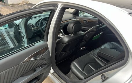 Mercedes-Benz E-Класс, 2002 год, 490 000 рублей, 4 фотография