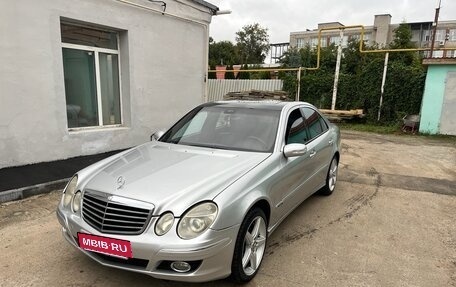 Mercedes-Benz E-Класс, 2002 год, 490 000 рублей, 7 фотография