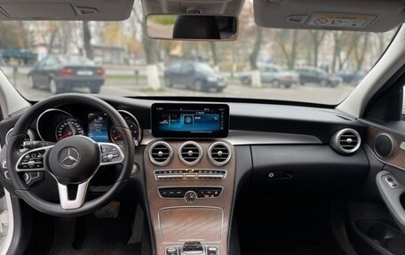 Mercedes-Benz C-Класс, 2019 год, 2 750 000 рублей, 11 фотография