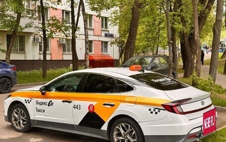 Hyundai Sonata VIII, 2020 год, 1 500 000 рублей, 4 фотография