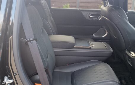 Infiniti QX80, 2024 год, 14 000 000 рублей, 13 фотография