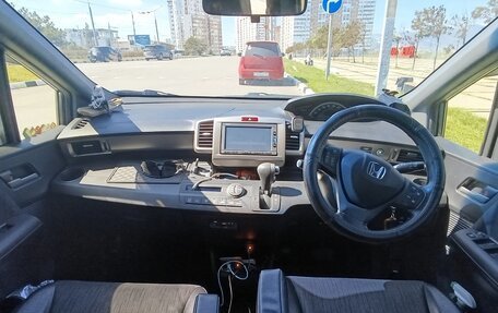 Honda Freed I, 2016 год, 1 350 000 рублей, 8 фотография