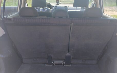 Nissan Tiida, 2012 год, 800 000 рублей, 6 фотография