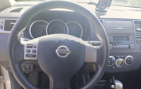 Nissan Tiida, 2012 год, 800 000 рублей, 4 фотография